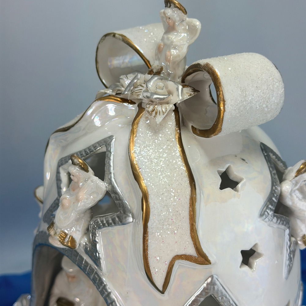 Cracker Barrel Vintage Pearlized Porcelain Christmas Nativity Bell - Picture 5 of 13